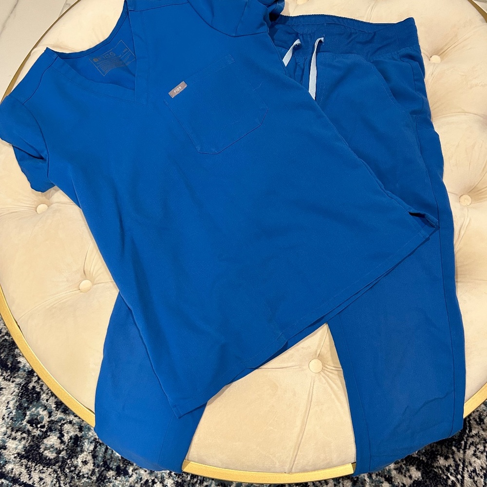 Figs XXS Zamora Scrub Pants and One-Pocket Scrub Top